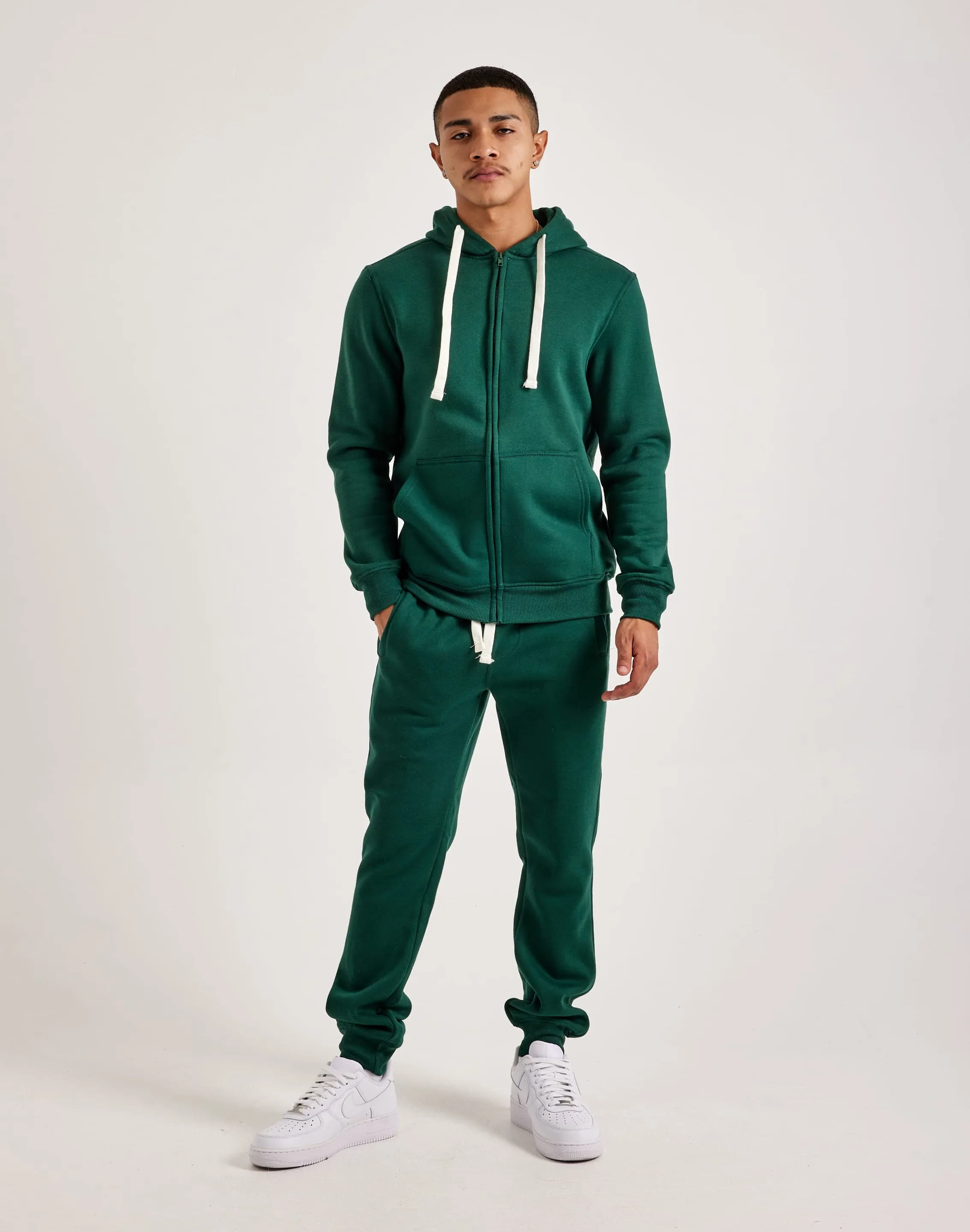 DH Essentials Basic Cuff Fleece Pants