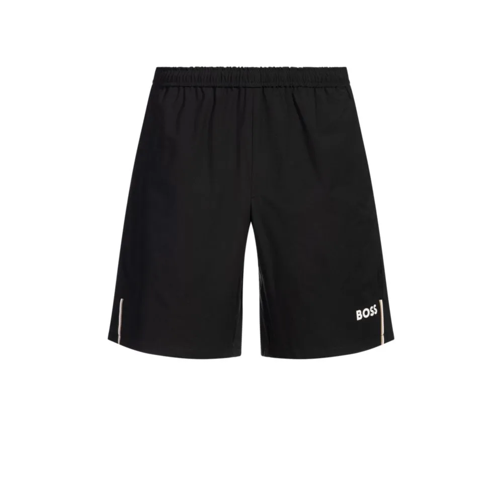 Active tennis shorts in quick-dry super-stretch fabric