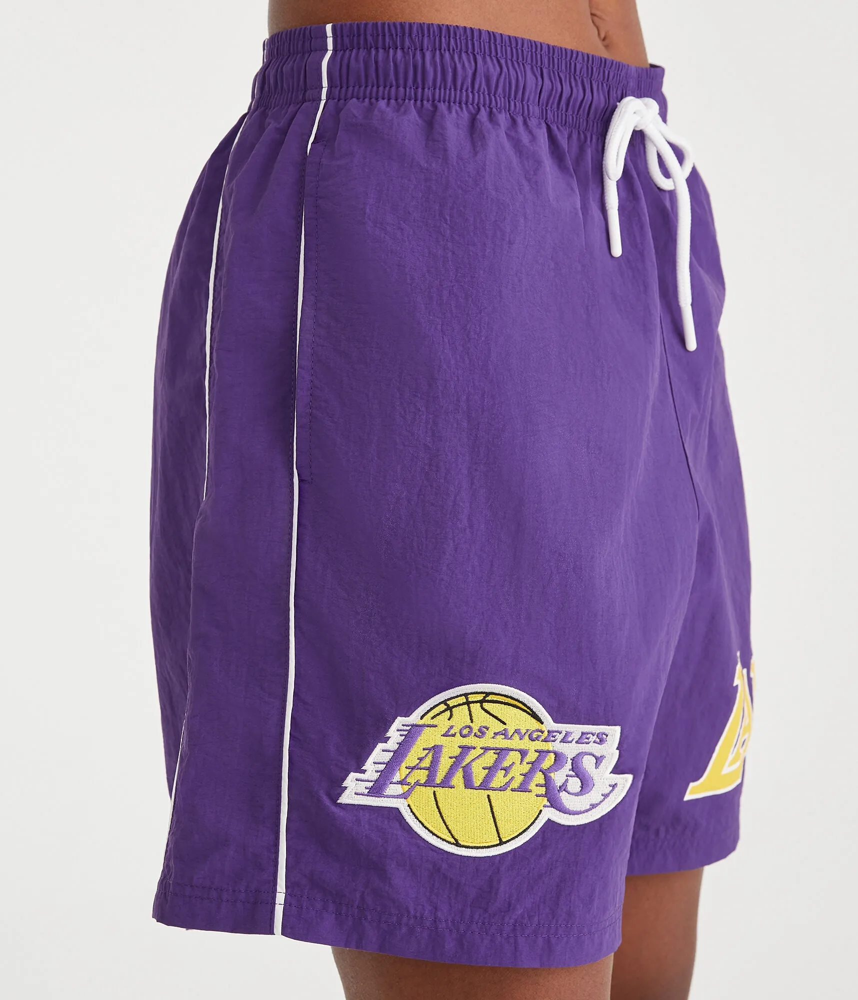Aeropostale Los Angeles Lakers Nylon Shorts 6.5"
