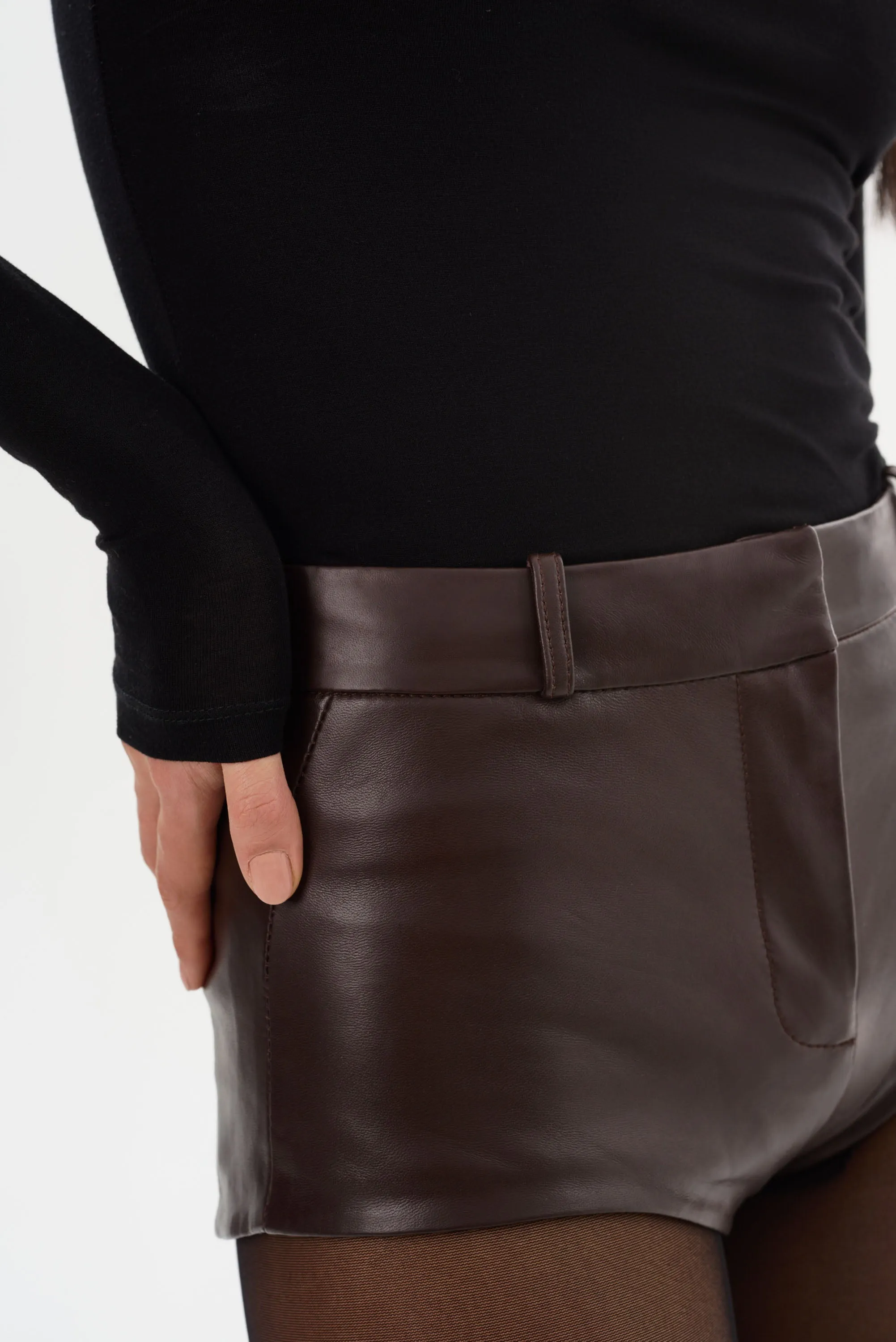 ANNAISE | Leather Hot Shorts