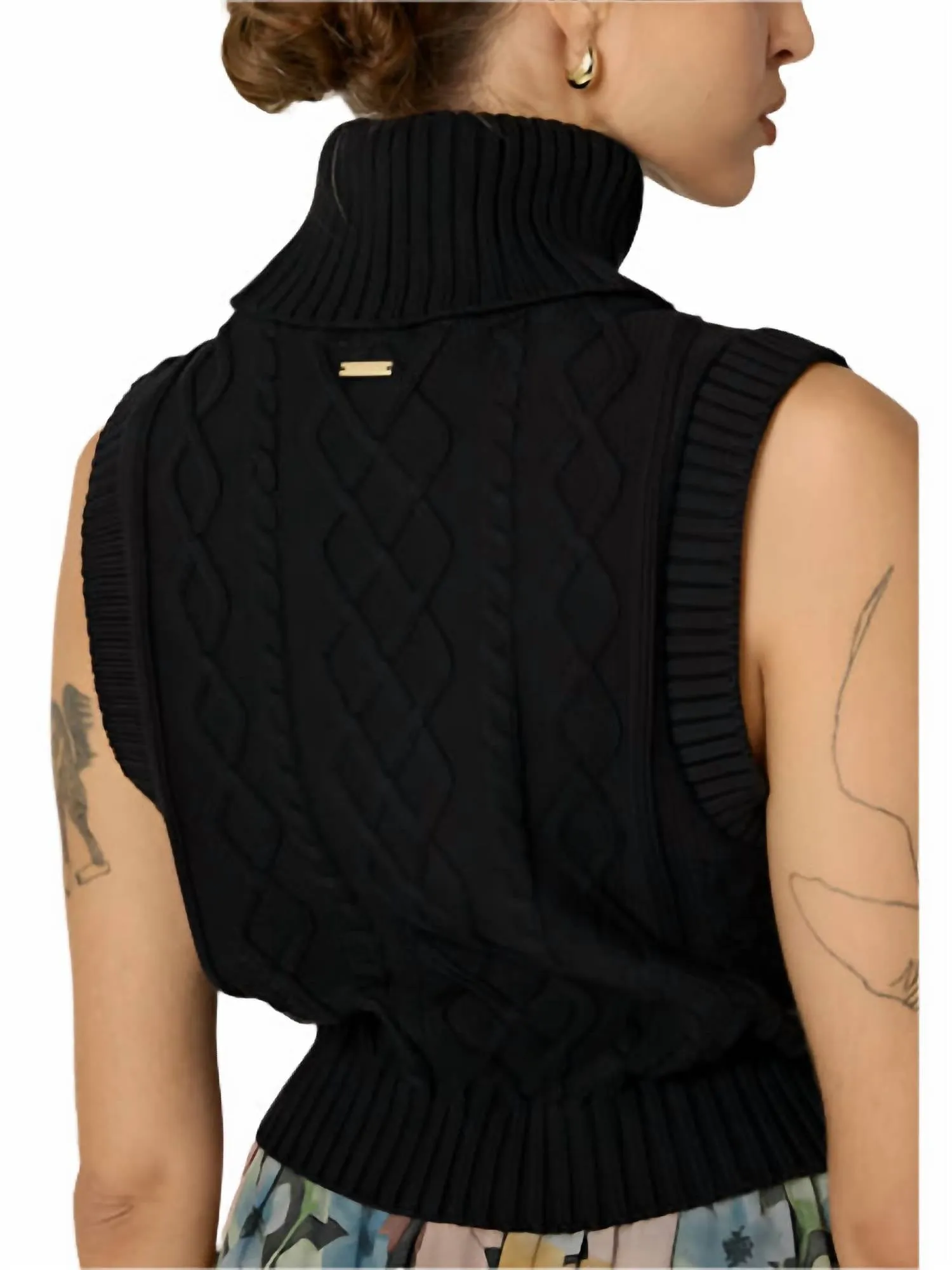 Aria Sweater In Black