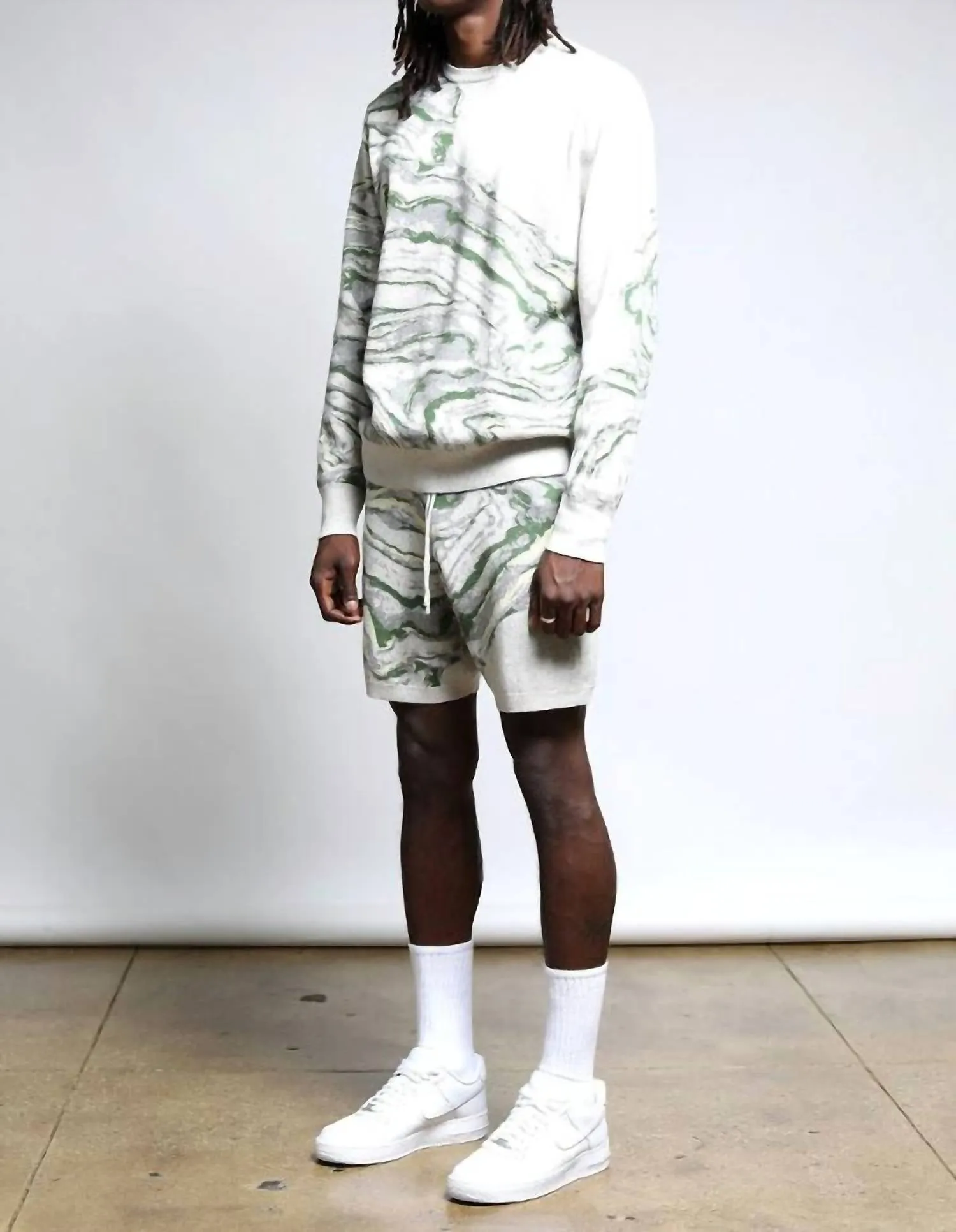 Azurite Color Spill Sweater Shorts In Beige/sage