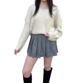 Classic Move V-Neck Fuzzy Sweater In Natural