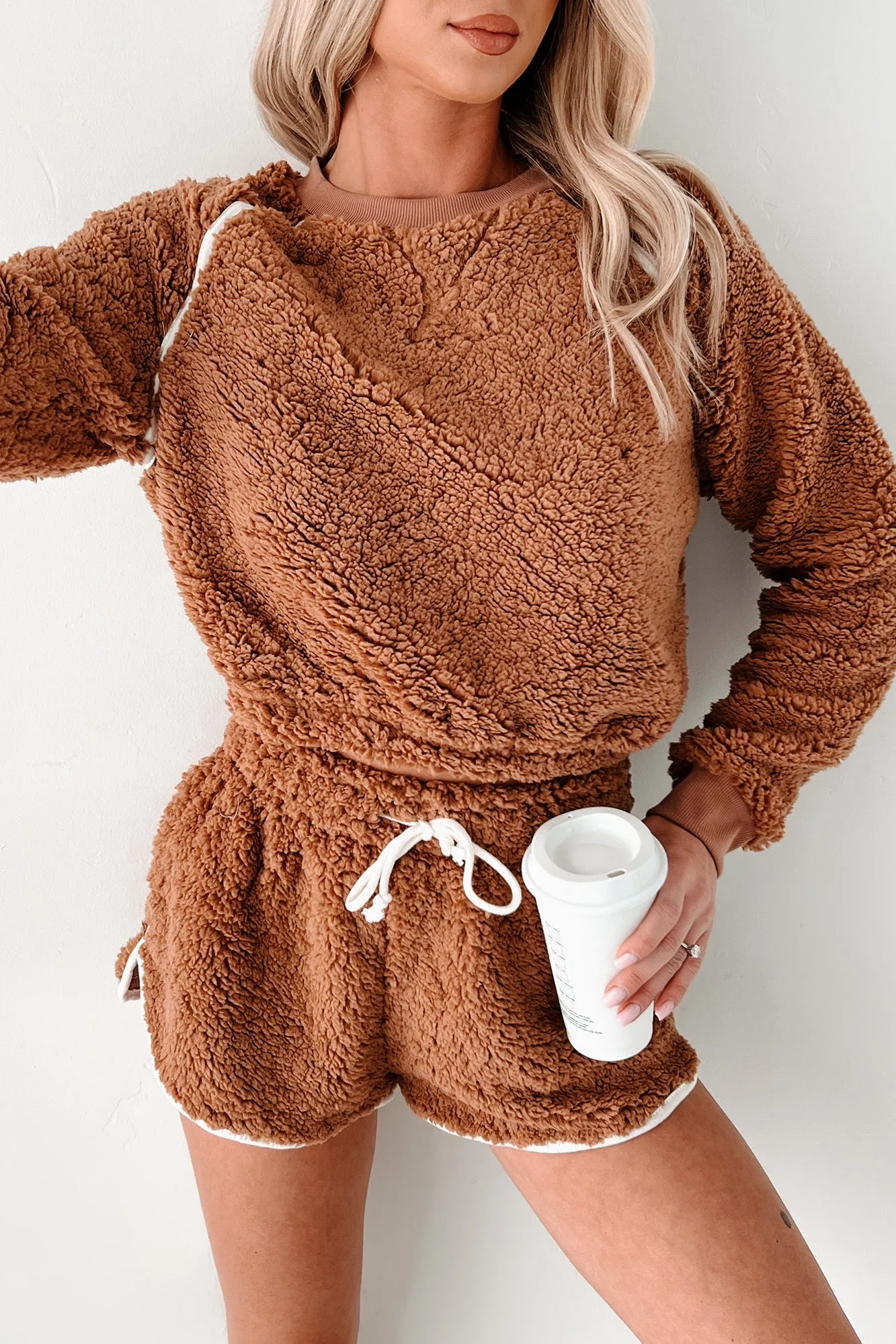 Cloud Nine Comfort Faux Fur Lounge Set (Brown)