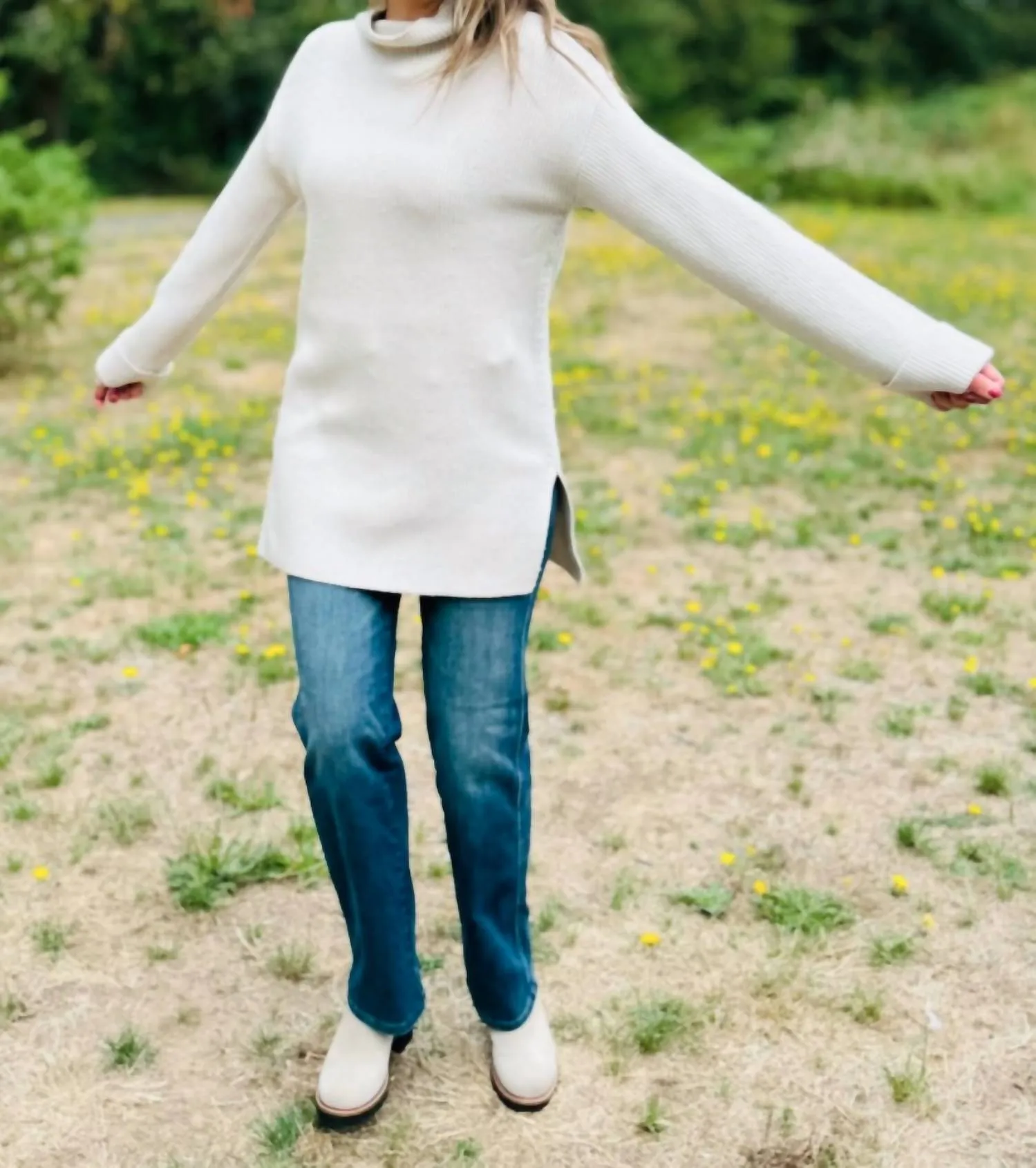 Cozy Rib Pullover Sweater In Alabaster