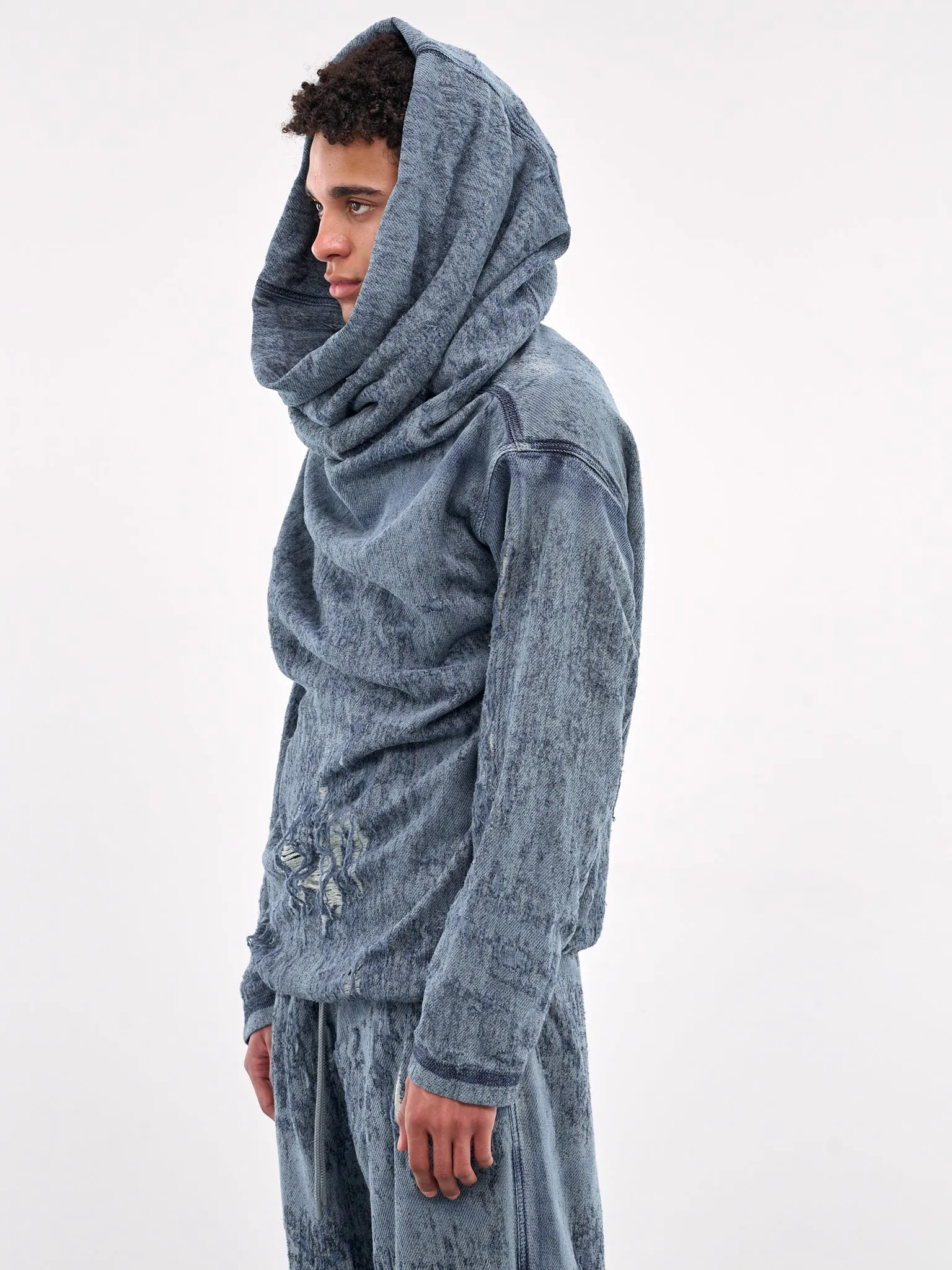 Distressed Hooded Sweater (A18935-068RQ-BLUE)
