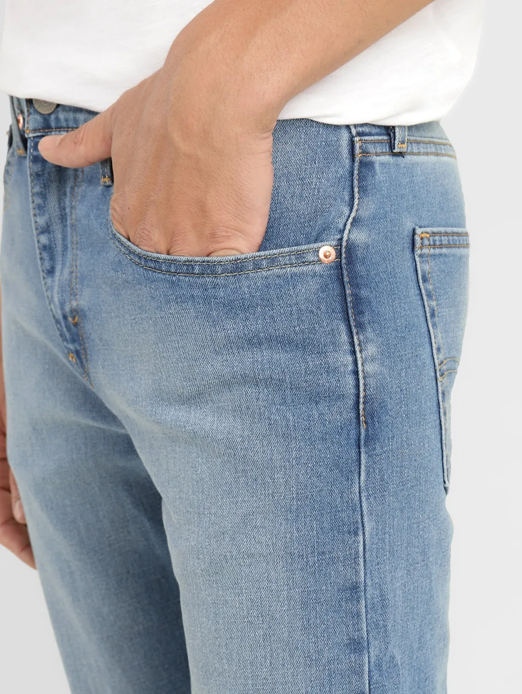 Men's 512 Dark Blue Slim Tapered Fit Mid Rise Jeans