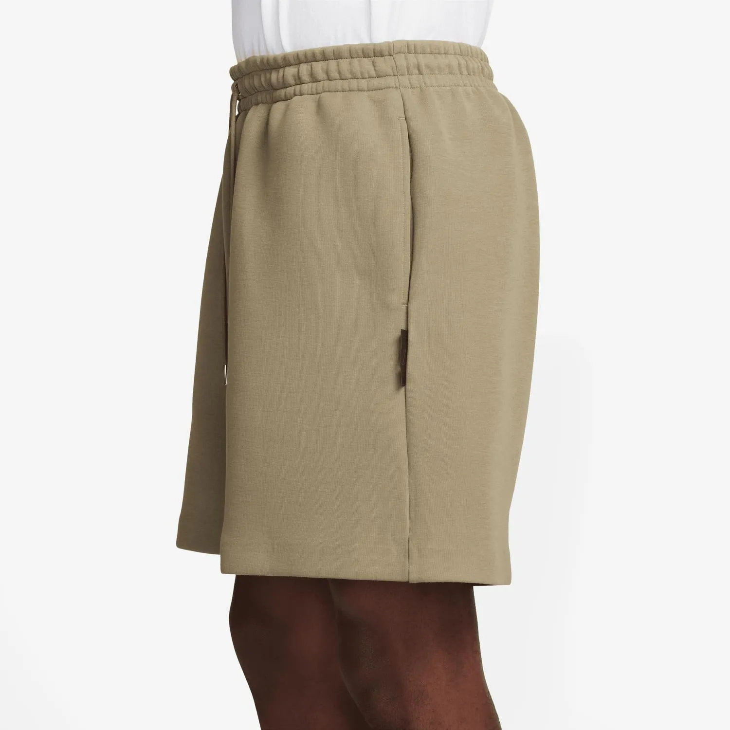 Men's Tech Fleece Short In Neutral Olive