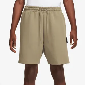 Men's Tech Fleece Short In Neutral Olive