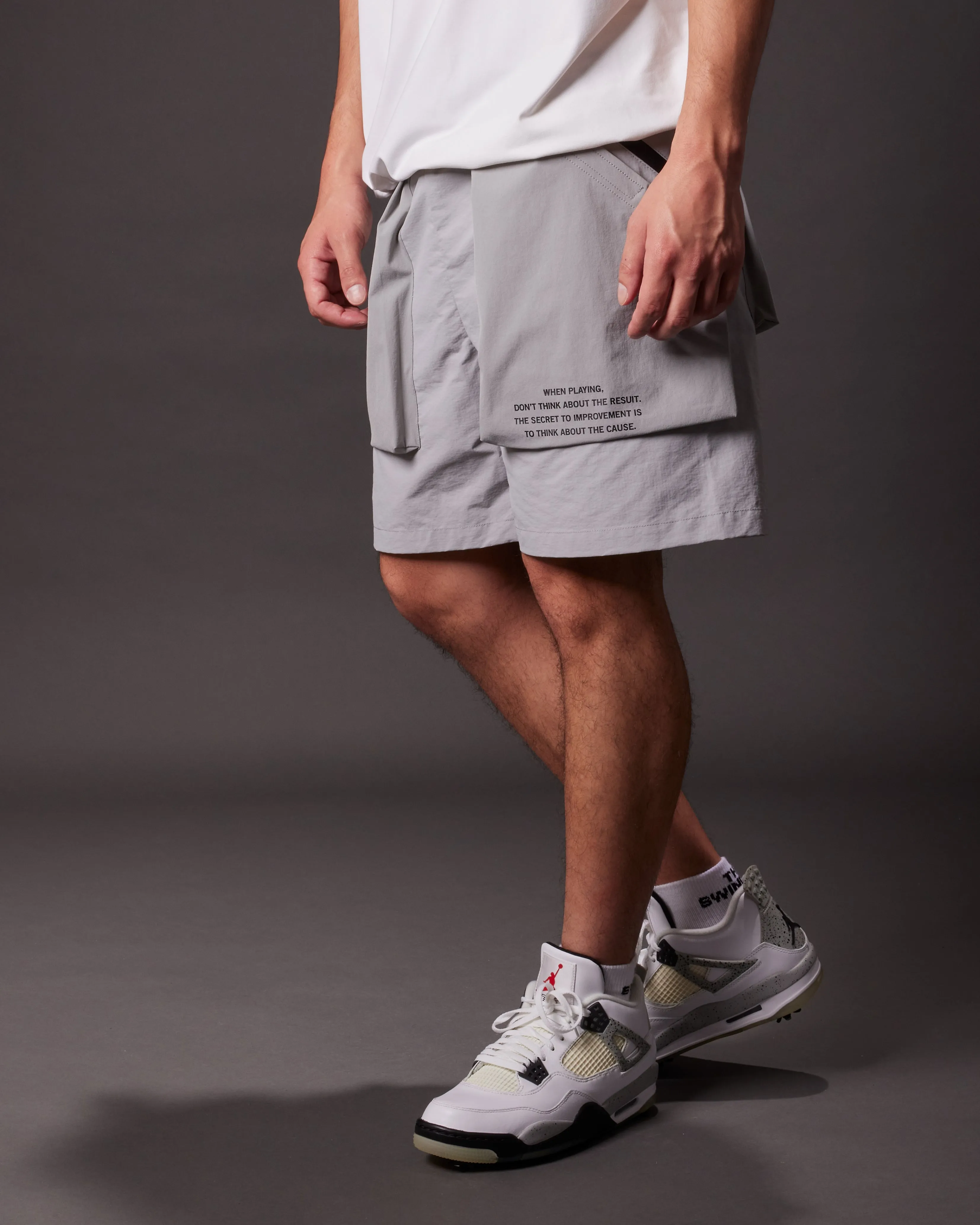 MULTIFUNCTIONAL SHORTS