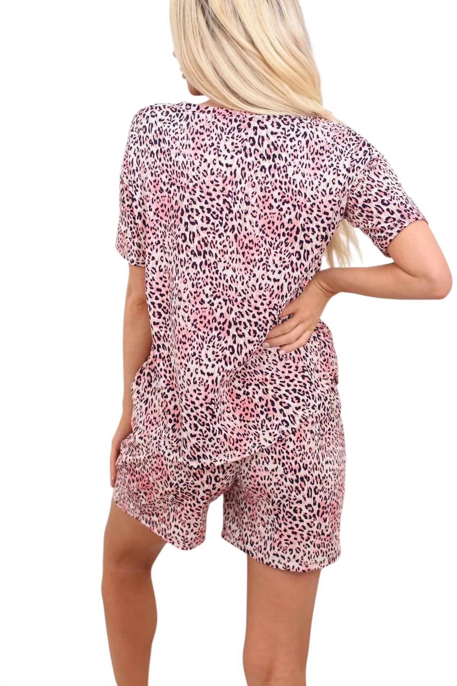 No Drama Animal Set In Coral