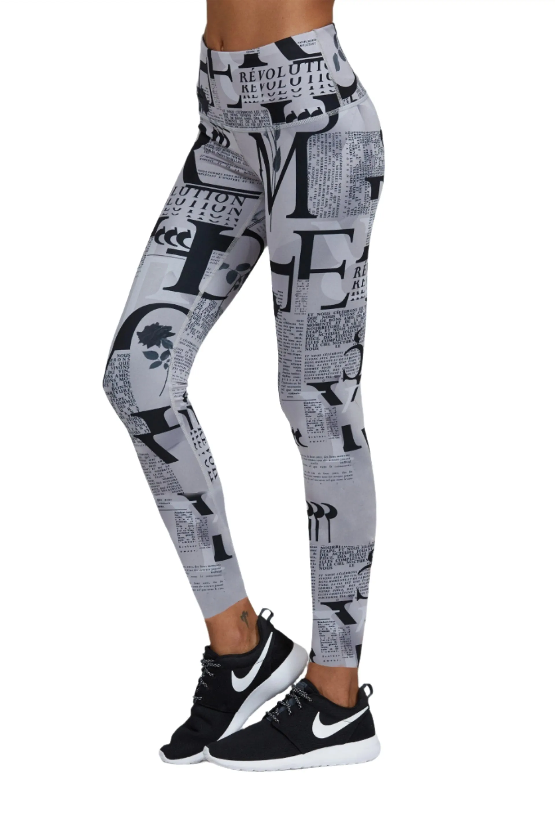 Noli Yoga Revo Legging News Paper Print
