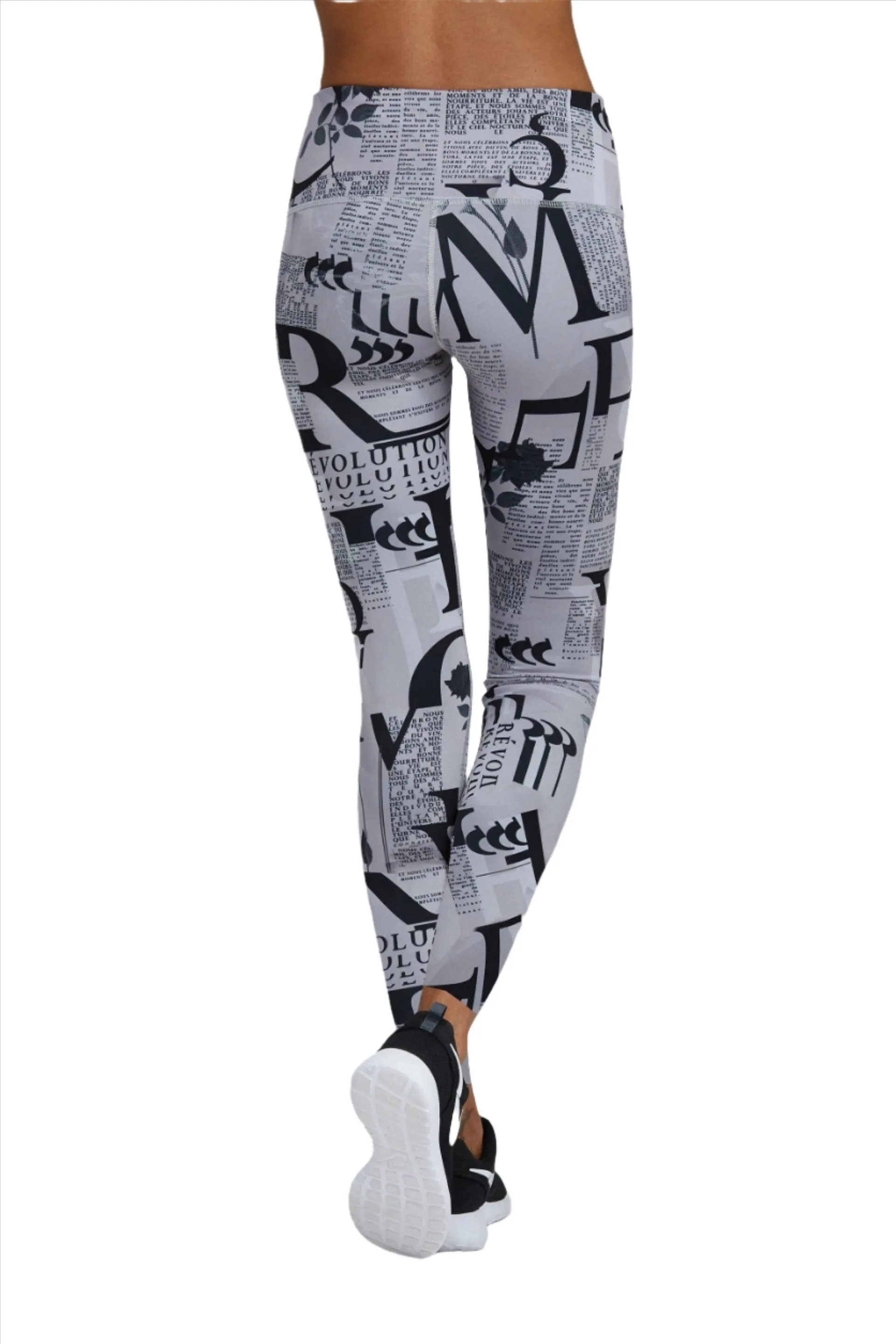 Noli Yoga Revo Legging News Paper Print