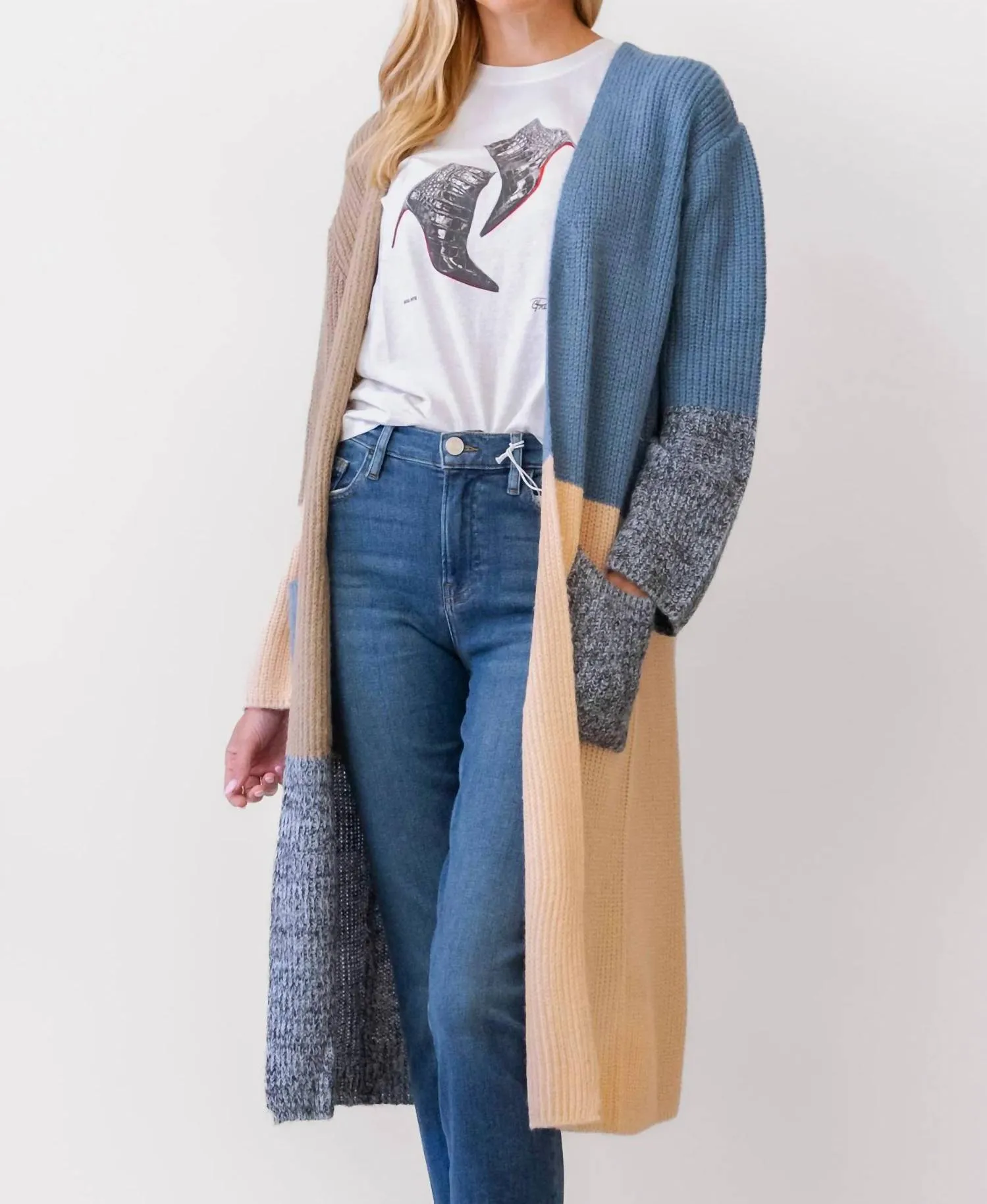 Nomad's Embrace Cardigan In Brown
