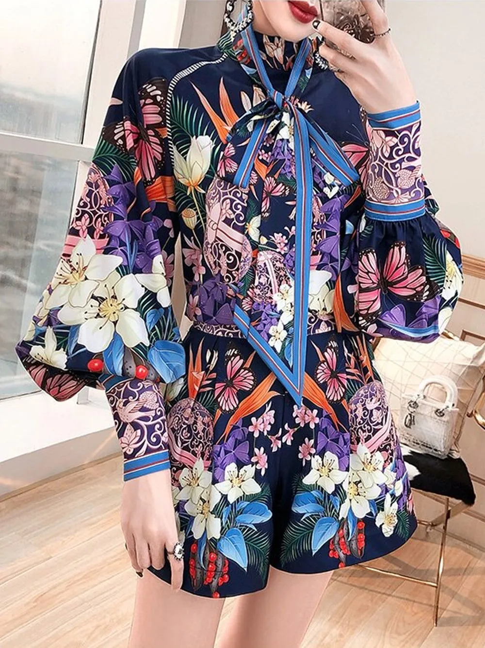 REILY Floral Blouse & Shorts Set