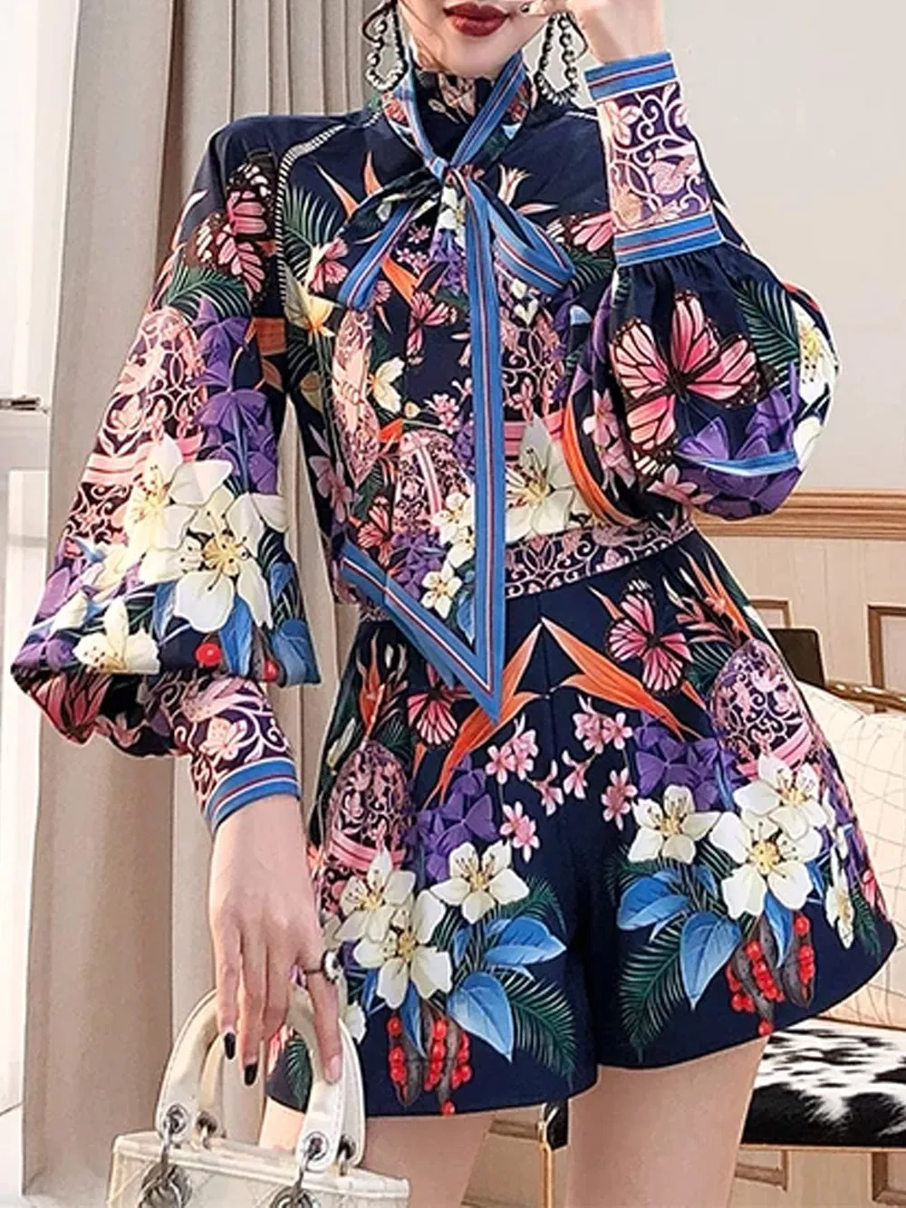 REILY Floral Blouse & Shorts Set