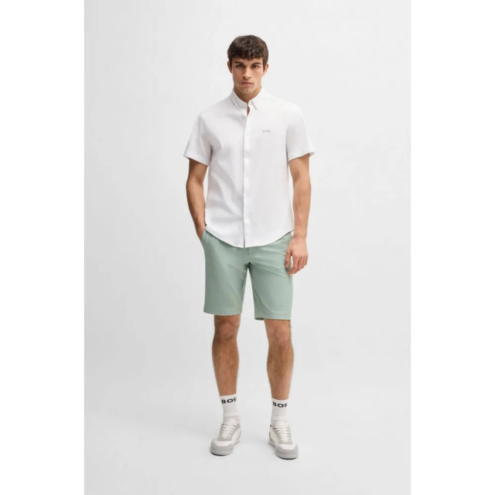 Slim-fit shorts in water-repellent stretch fabric