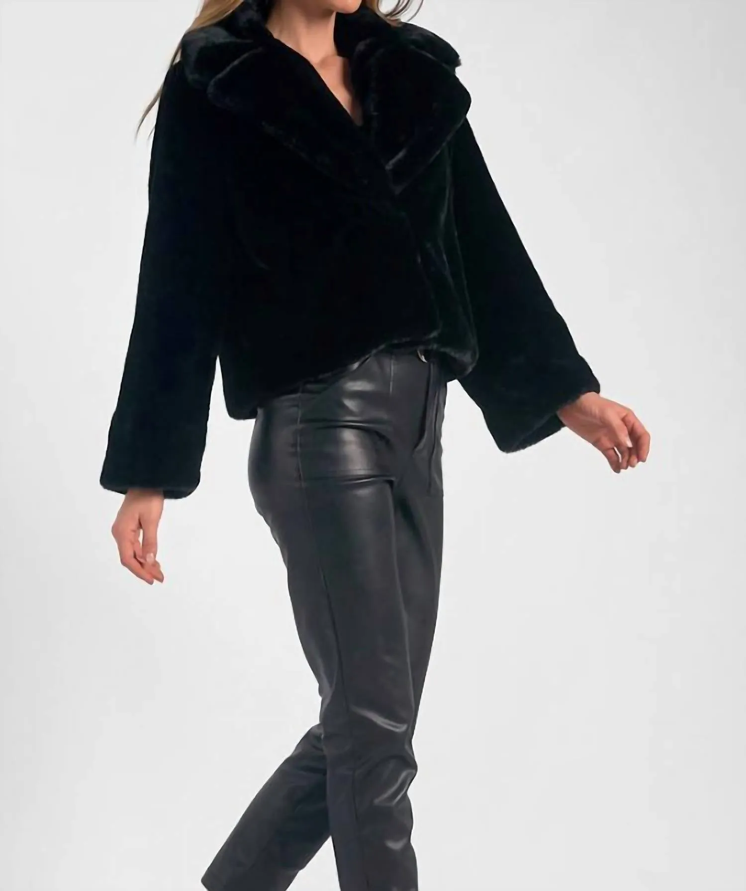 Sutton Coat In Black