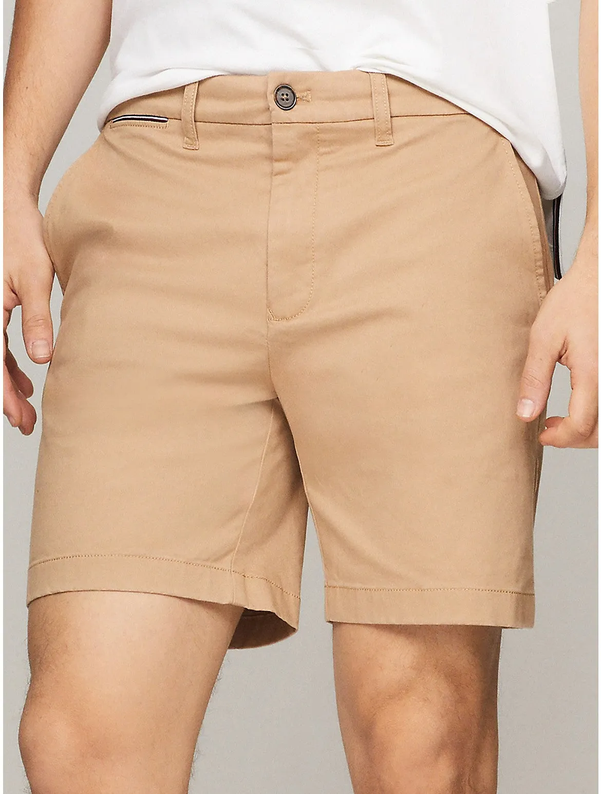 Tommy Hilfiger Men's Regular Fit 7" Tommy Short