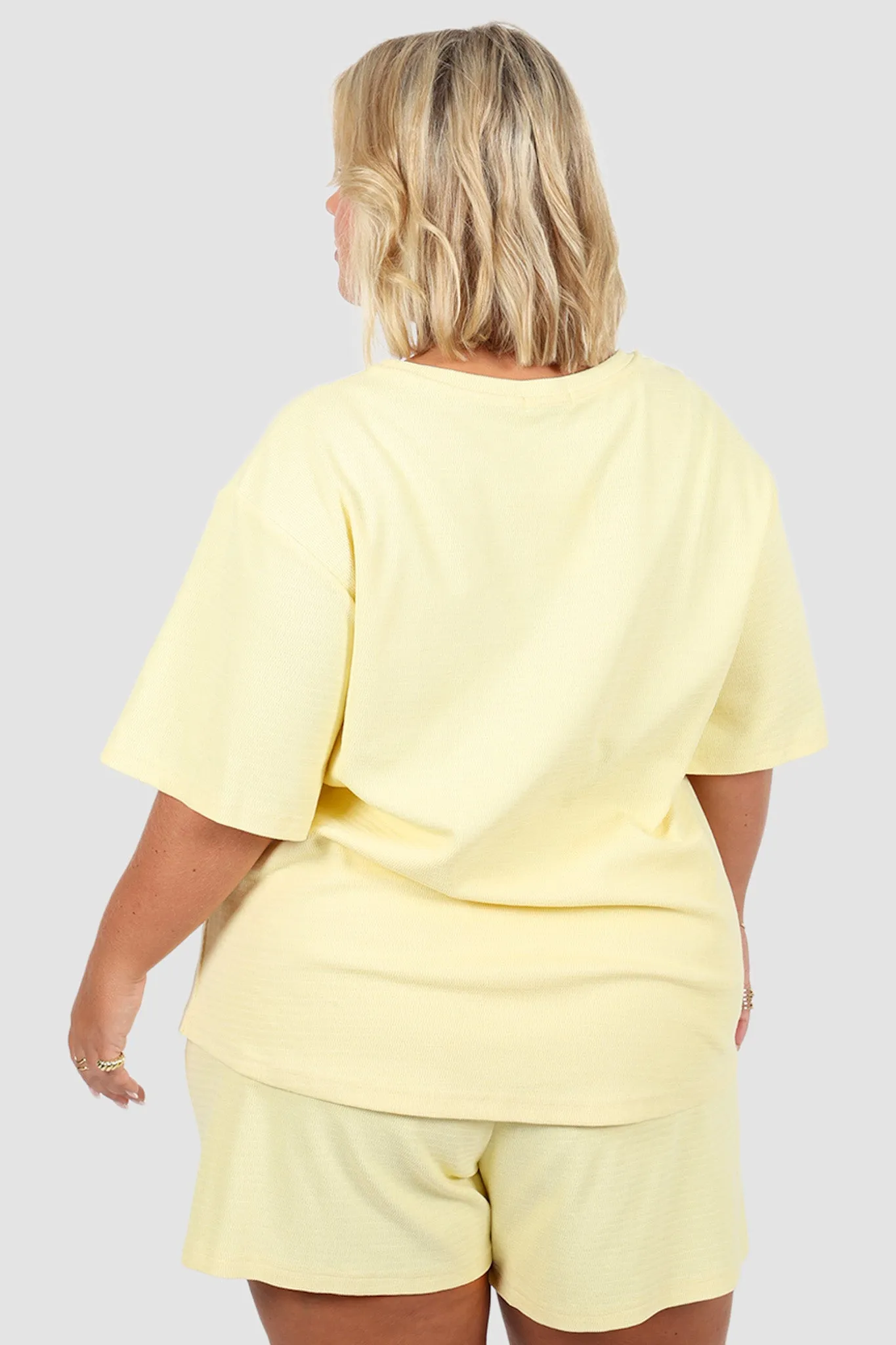 TORLA SHORTS SOFT YELLOW