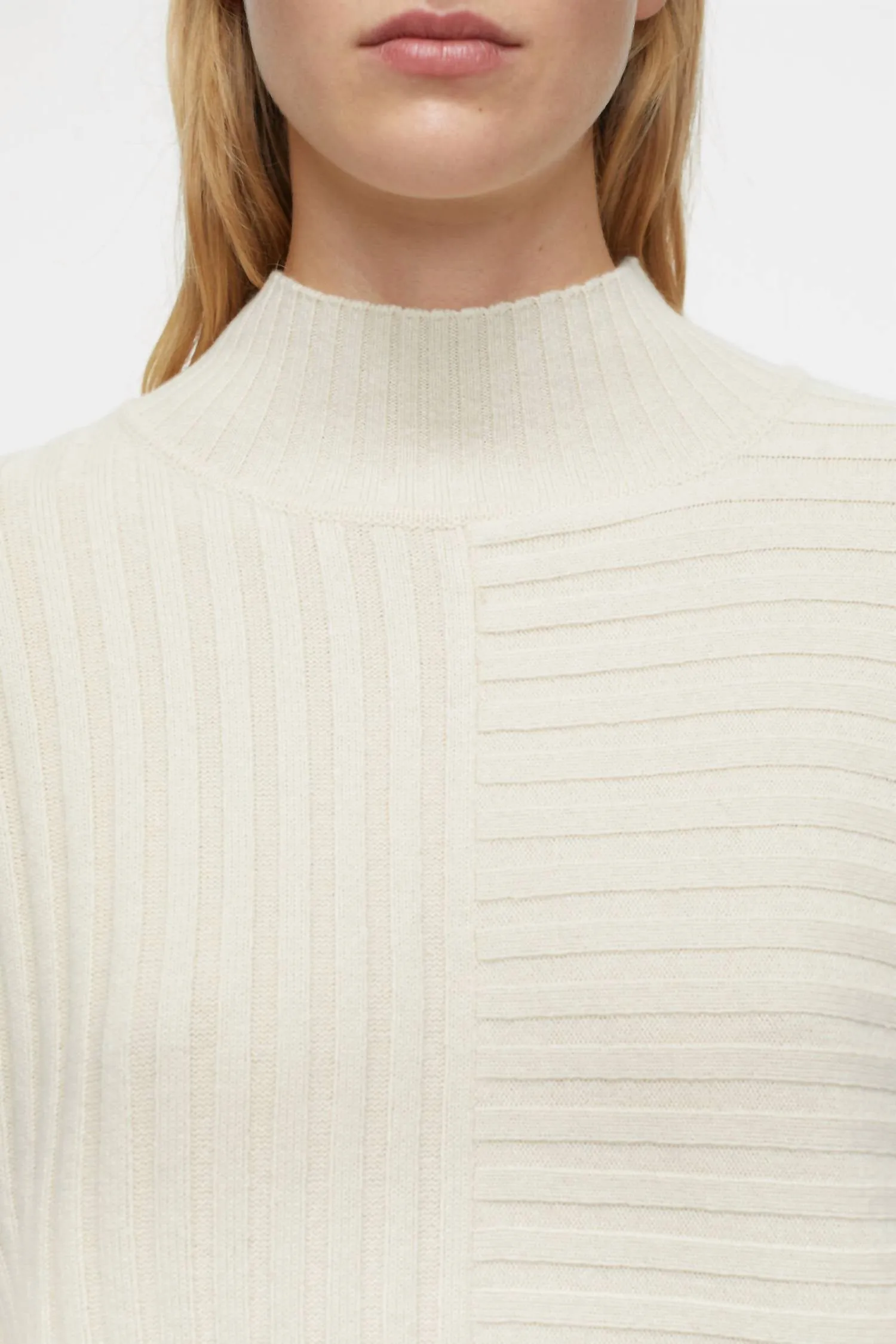 Turtle Neck Pullover In Shetland