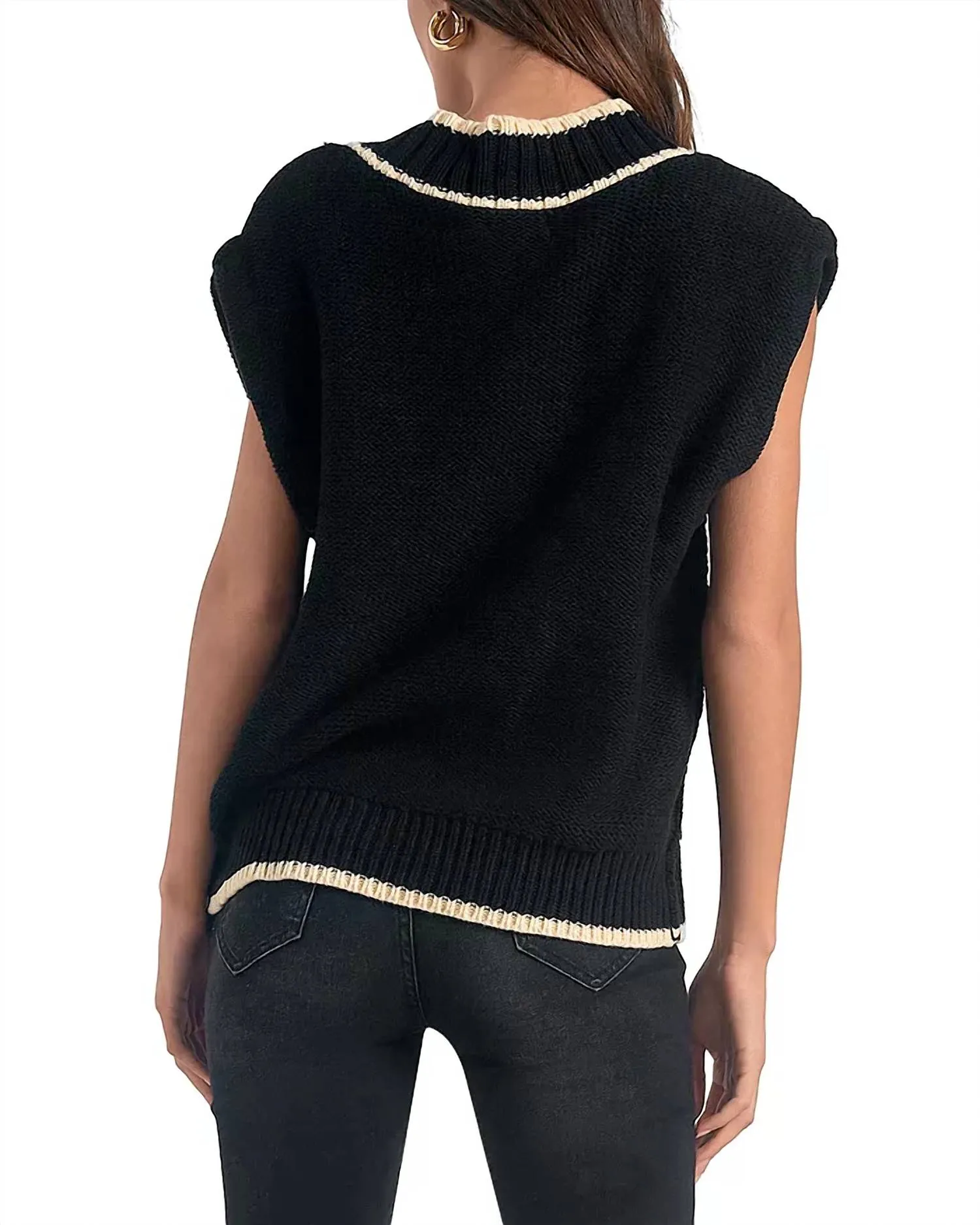 V Neck Sweater Vest In Black