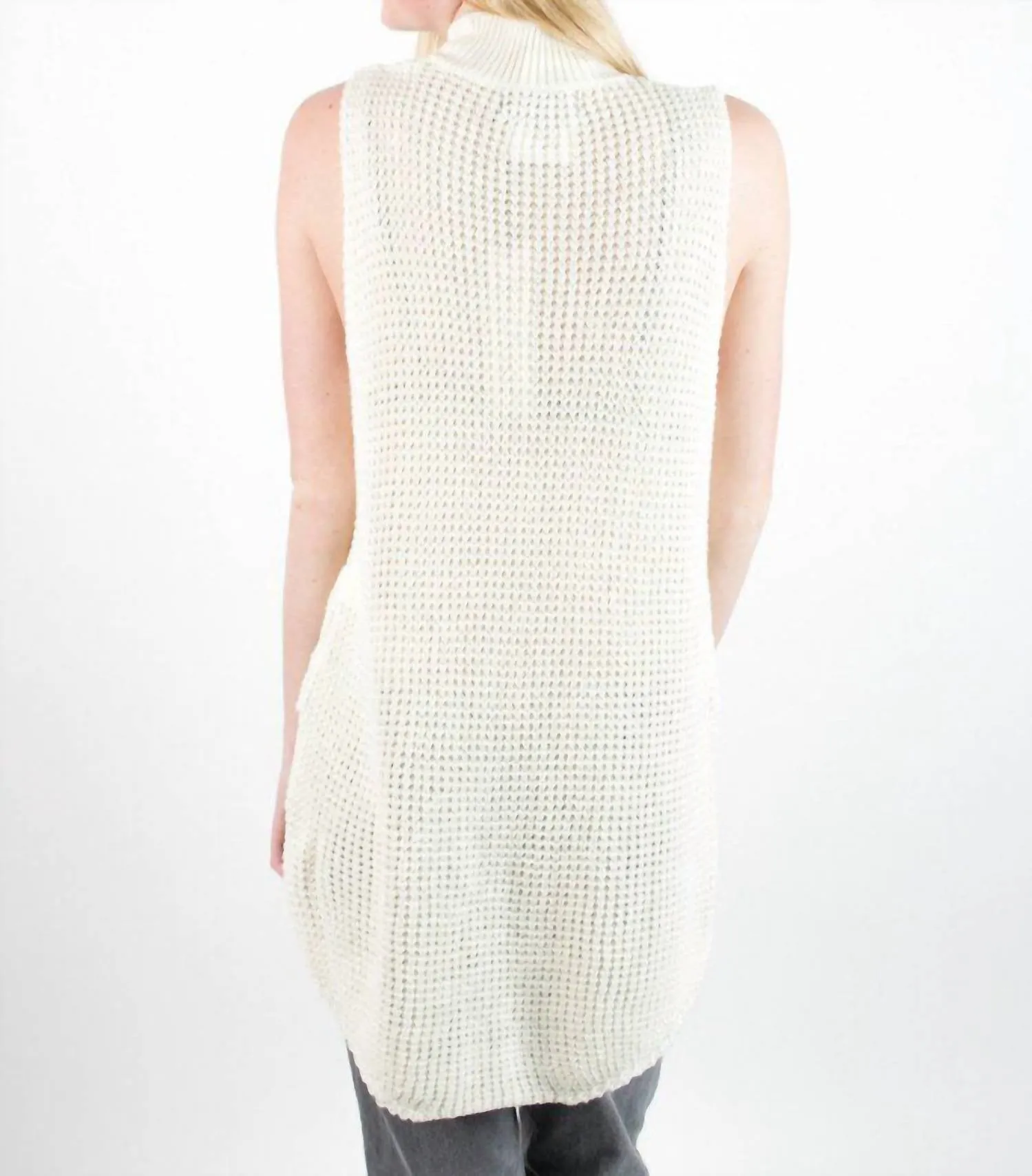 Women Bittersweet Chunky Wool Mock Neck Tunic Sweater Top In White